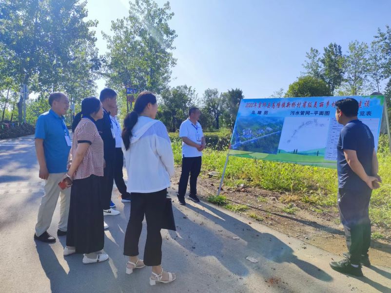 高塘镇人大组织代表视察美丽乡村建设、敬老院运营、企业环保设备建设等工作.jpg